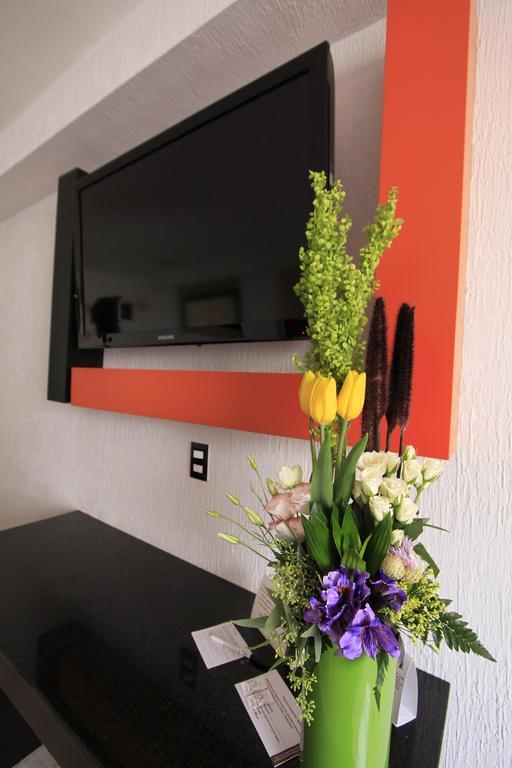 Hotel Estadio Guadalajara Room photo