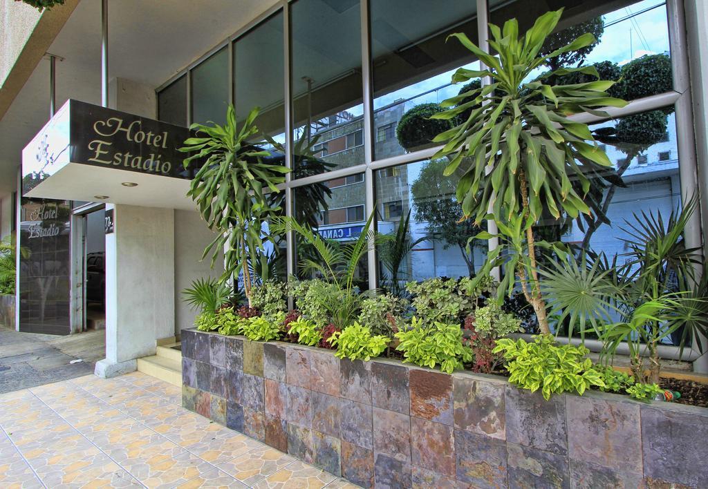 Hotel Estadio Guadalajara Exterior photo